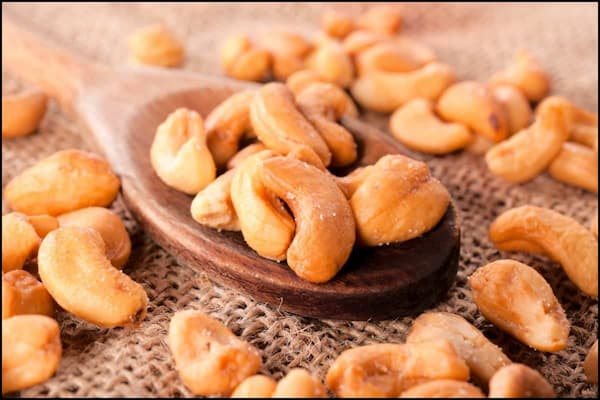 تصویر 2 از قیمت بادام هندی کبابی + خرید باور نکردنی